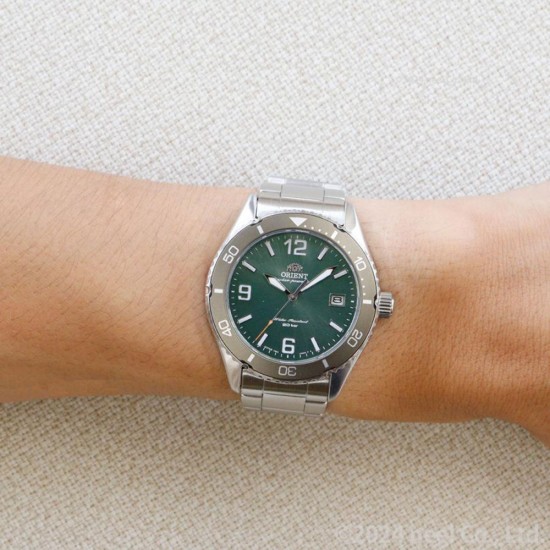 Ceas Barbati, Orient, Mako III Solar RA-WJ0001E