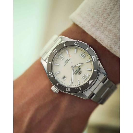 Ceas Barbati, Orient, Mako III Solar RA-WJ0003S