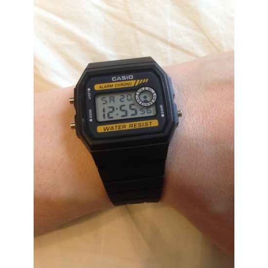 Ceas Casio, Collection F F-94WA-9HDG